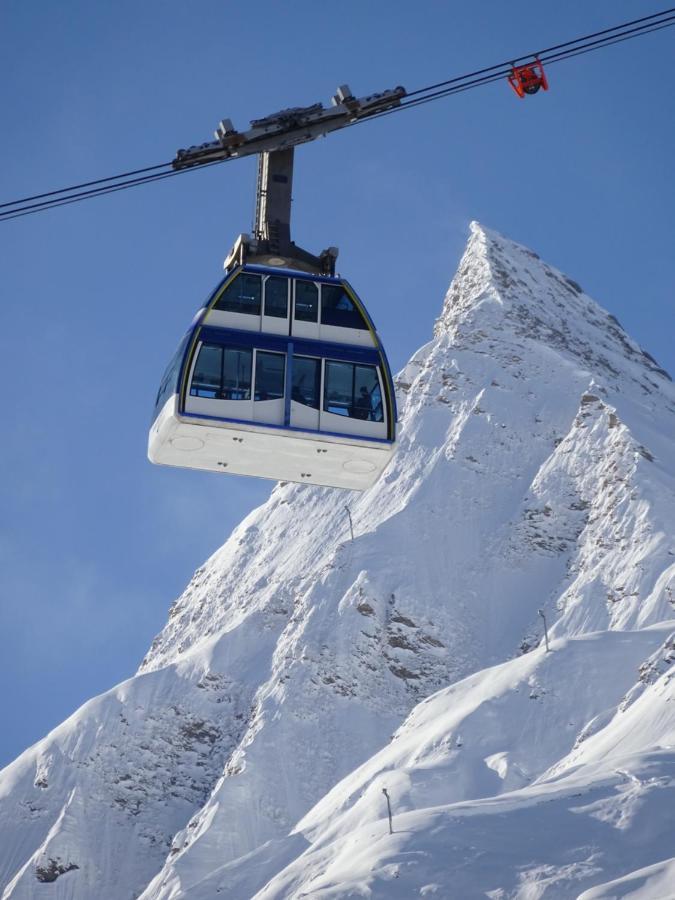 Piz Ot Hotel ซัมเนาน์ ภายนอก รูปภาพ
