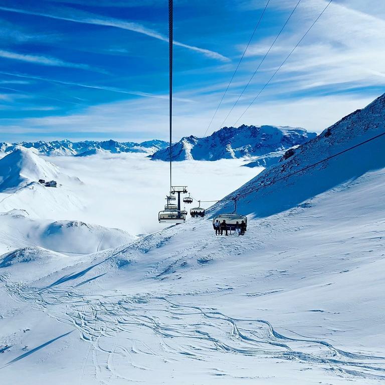 Piz Ot Hotel ซัมเนาน์ ภายนอก รูปภาพ