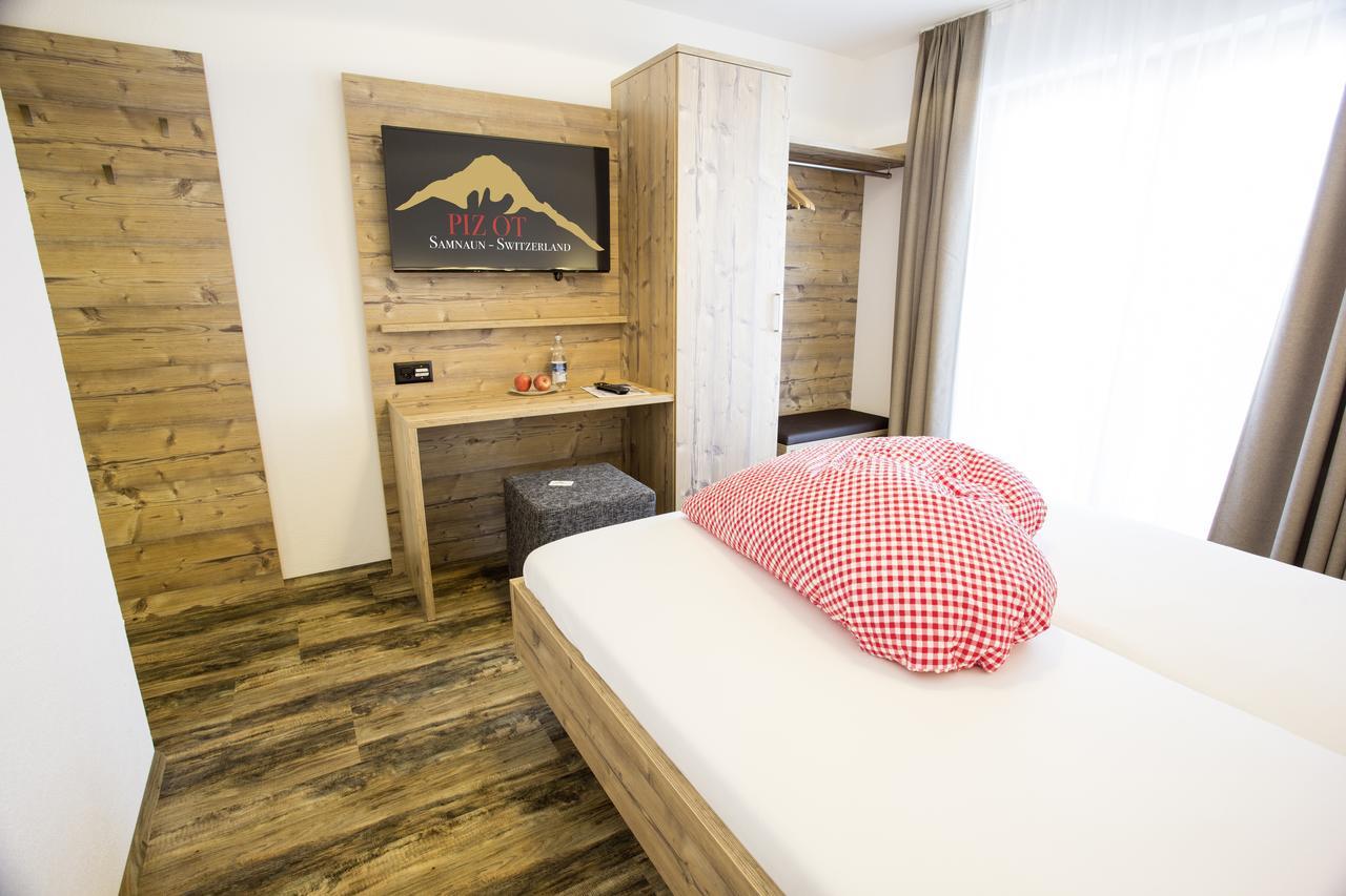 Piz Ot Hotel ซัมเนาน์ ภายนอก รูปภาพ