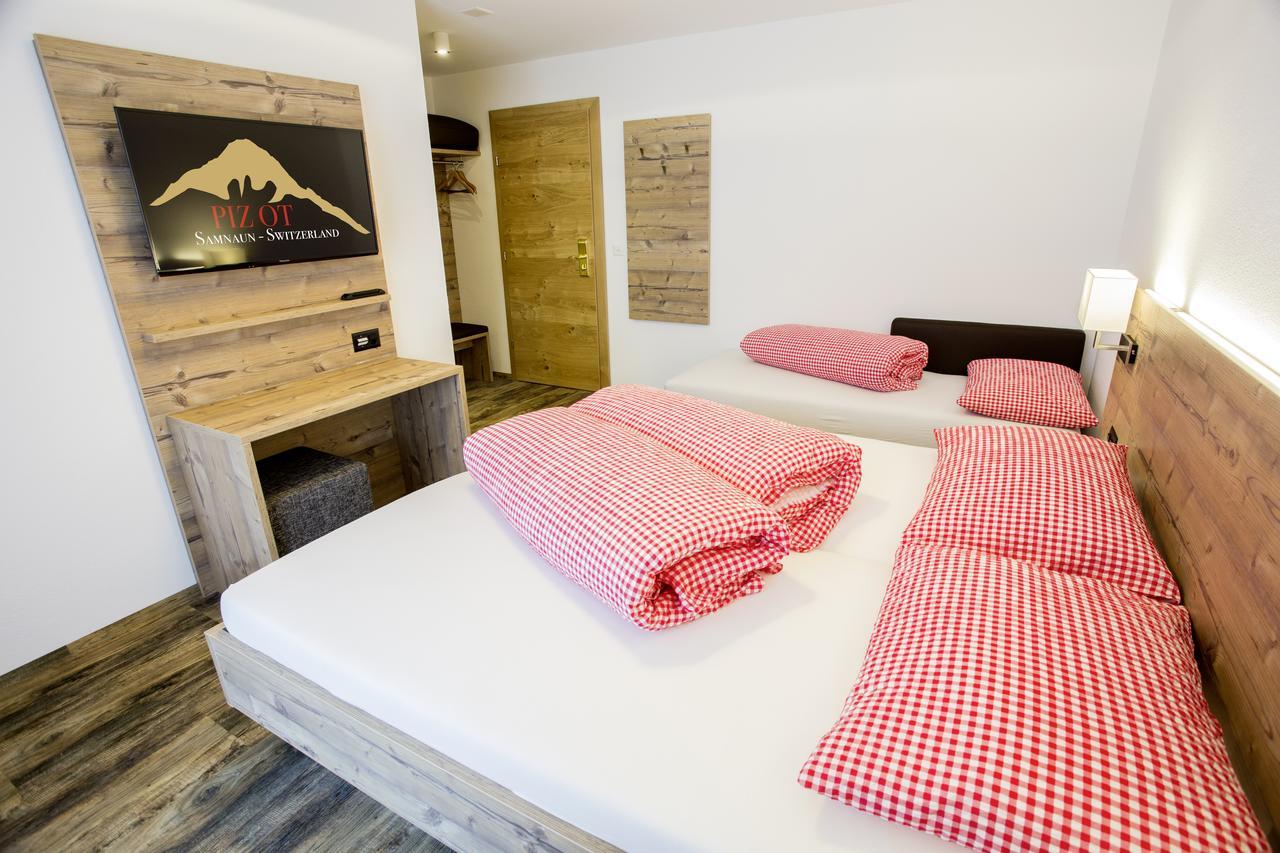 Piz Ot Hotel ซัมเนาน์ ภายนอก รูปภาพ